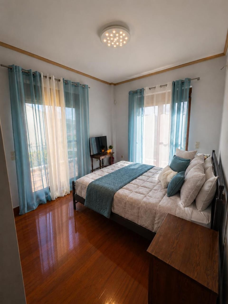 Kolios-Grand Prestige Villa in Varkiza Villa in East Attica Regional Unit, Greece