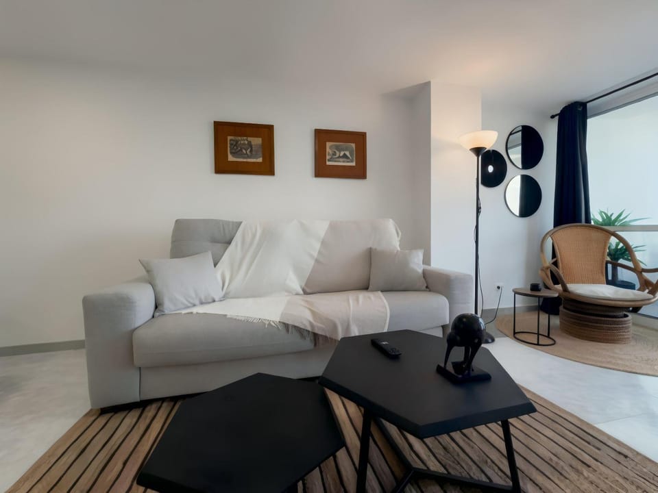 Sunrise, La Nogalera, city center, pools Apartment in Torremolinos
