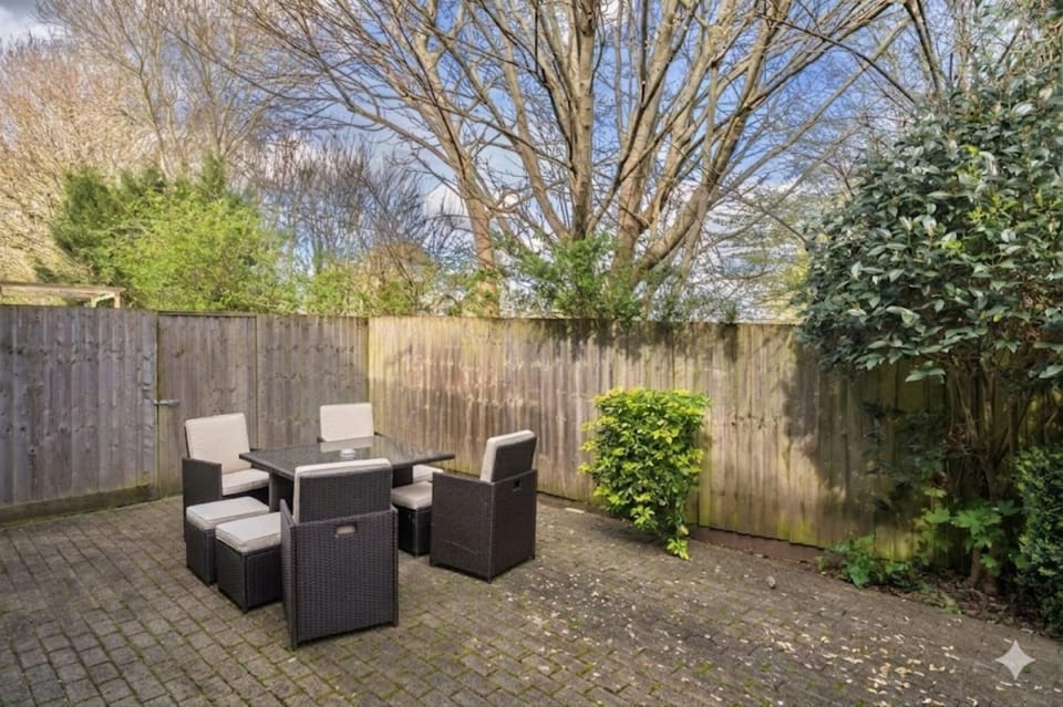 Patio, Garden, Garden view