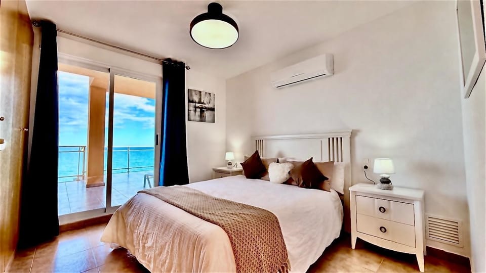 Beachfront Penthouse 360 Exclusive Rooftop Terrace Apartment in Oropesa del Mar