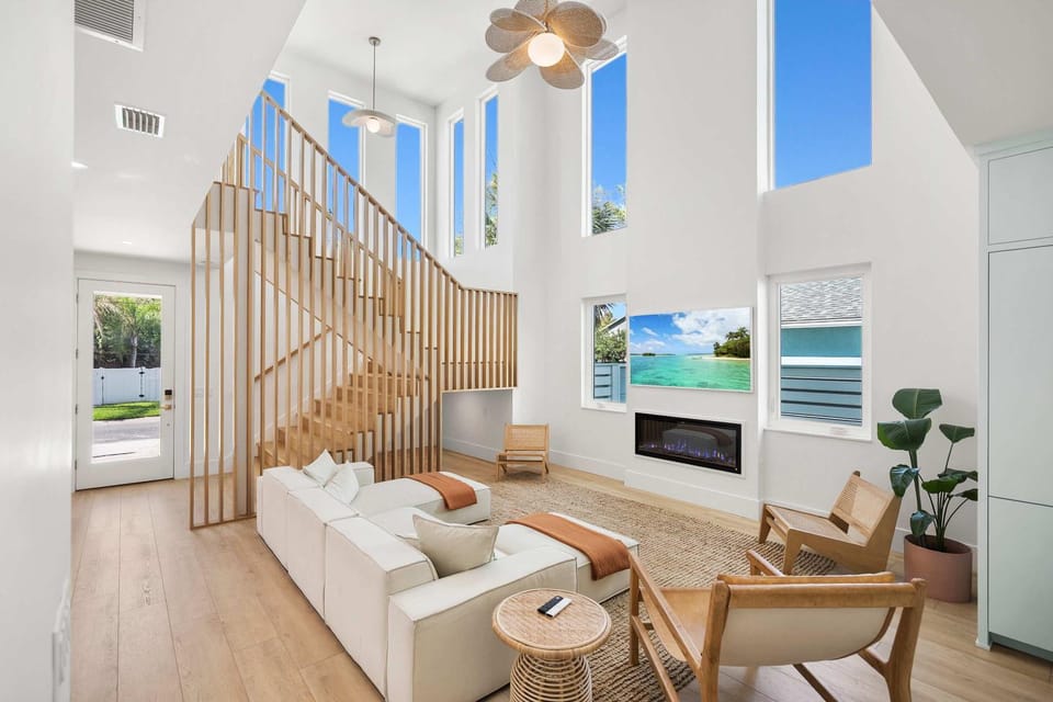 Luxury Beach Retreat Pool Spa Sauna Yoga Studio House in Saint Augustine Beach