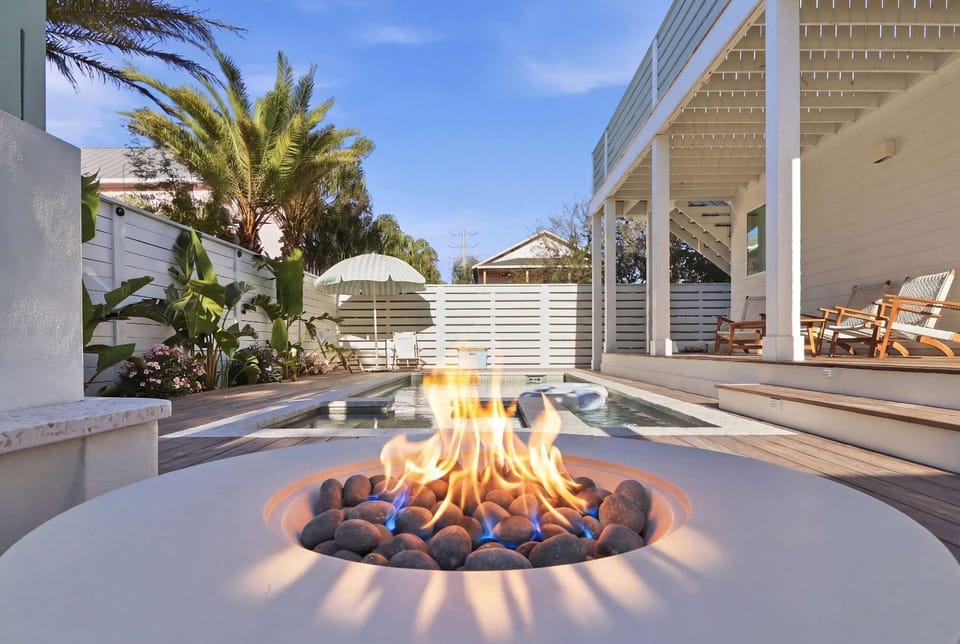 Luxury Beach Retreat Pool Spa Sauna Yoga Studio House in Saint Augustine Beach