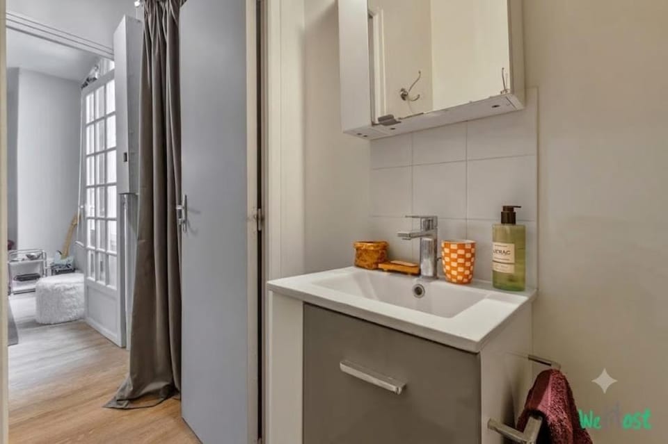 WeHost - Charmant logement pour deux personnes au coeur du 6ème arrondissement Apartment in Paris