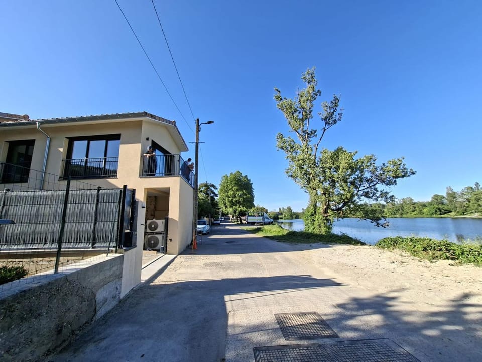 Maison du Bord du Rhône House in Auvergne-Rhône-Alpes