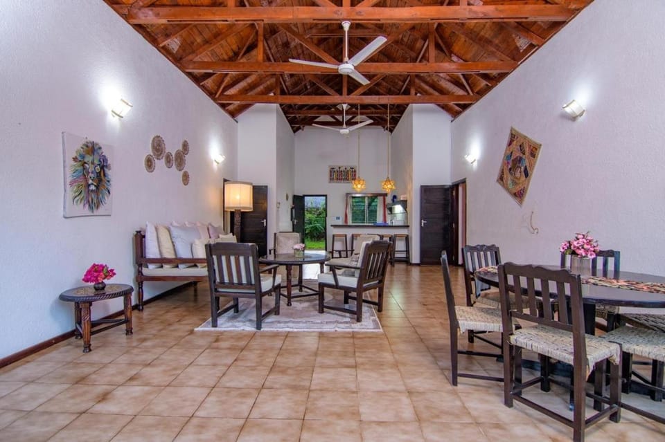 Driftwood Beach Malindi Palace Villa in Malindi