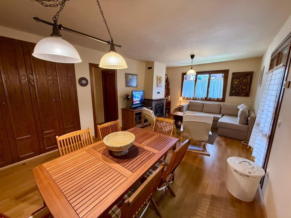 L10 - Apartamento Abetal - Villmor Apartment in Aragon