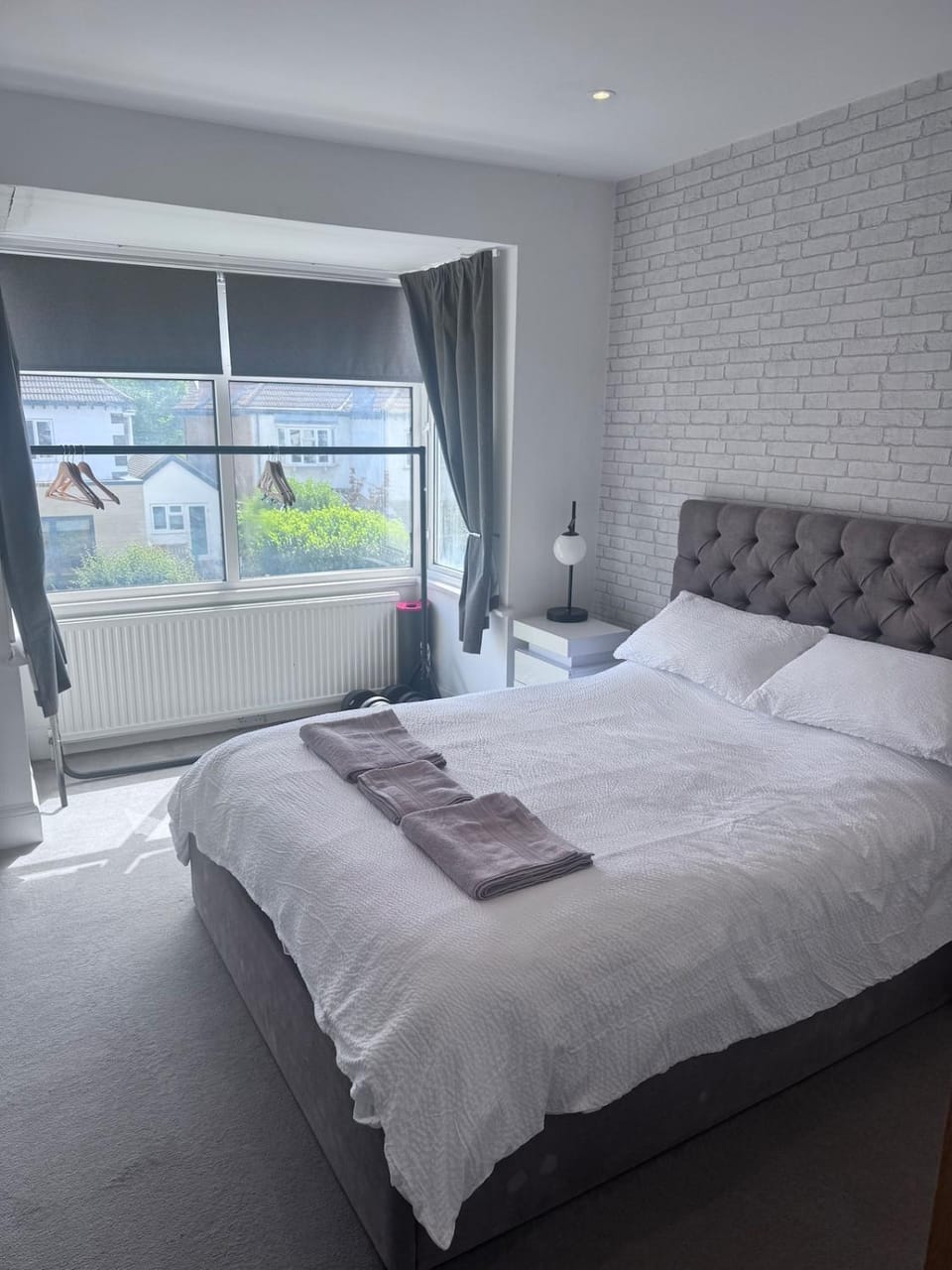 2 Bedroom 1st FF With Views & Close To The Beach Apartment in Hove