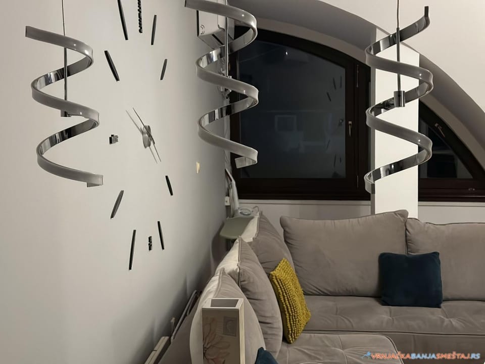 Apartmani Central 4 & Free Parking Apartment in Serbia
