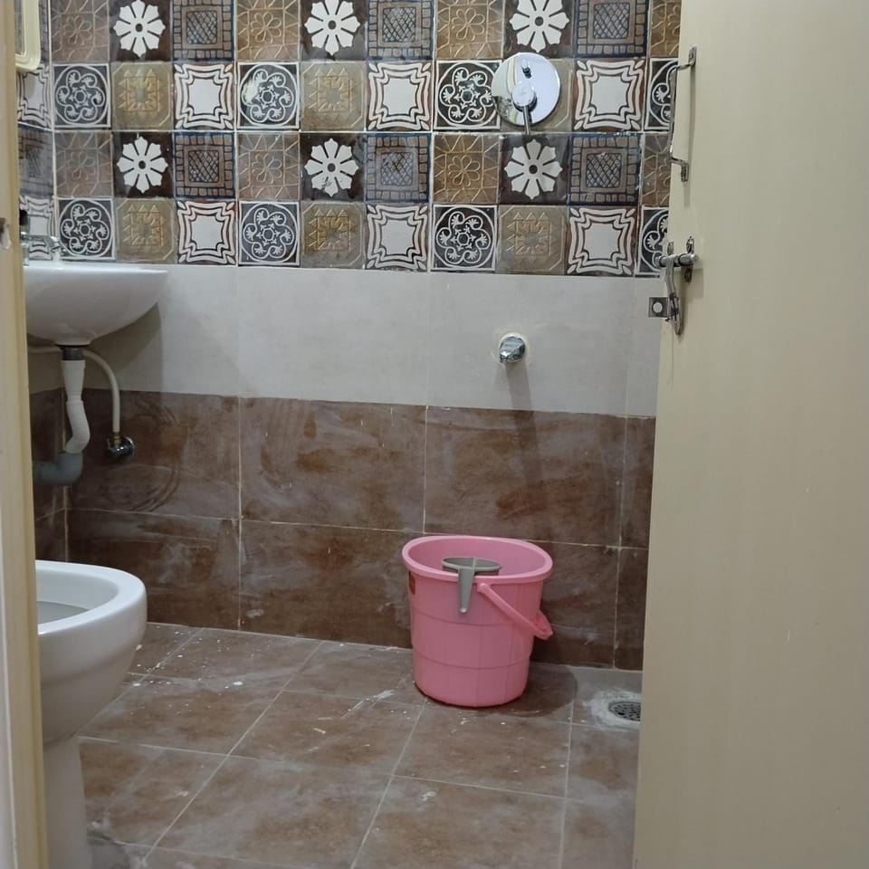 Happy Days Private Rooms With Attached Balcony Bed and Breakfast in Bengaluru