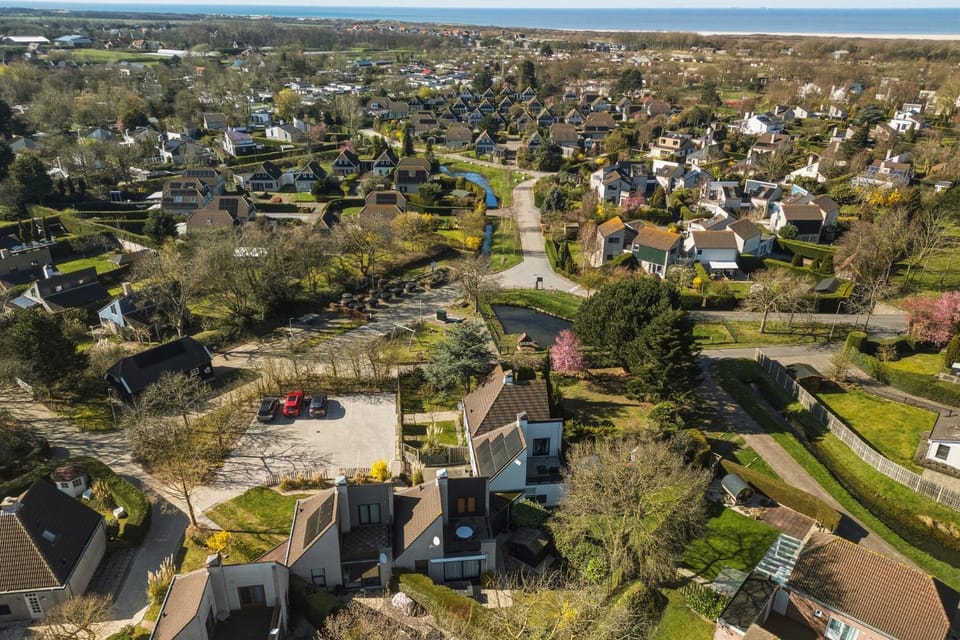 Property building, Bird's eye view