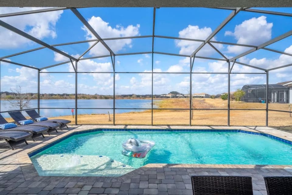Luxury Villa at Balmoral Resort House in Haines City
