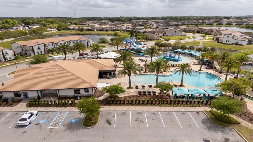 Luxury Villa at Balmoral Resort House in Haines City