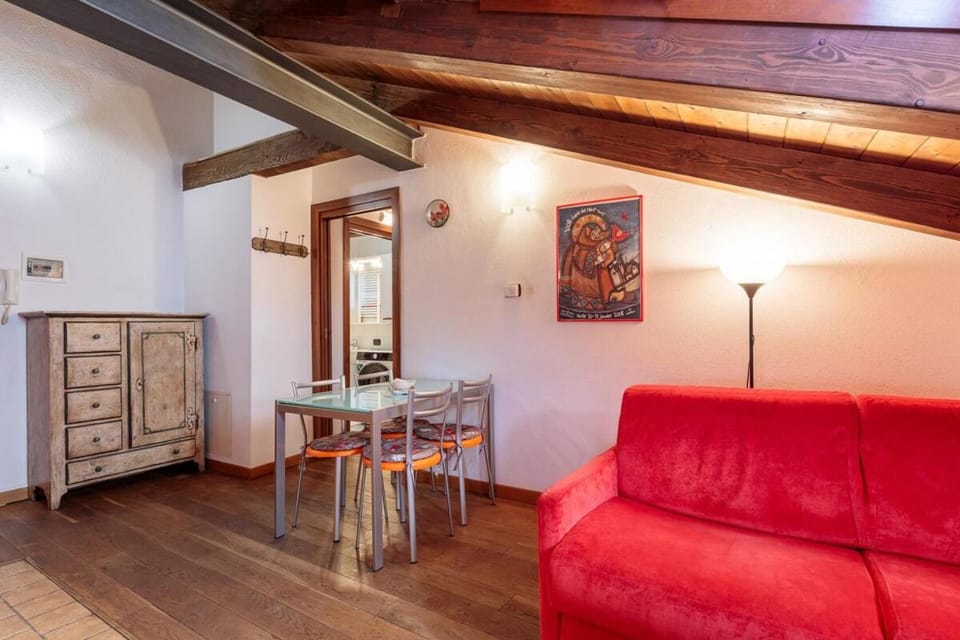 Maison Charles - Heritage Collection Aplines Apartment in Aosta