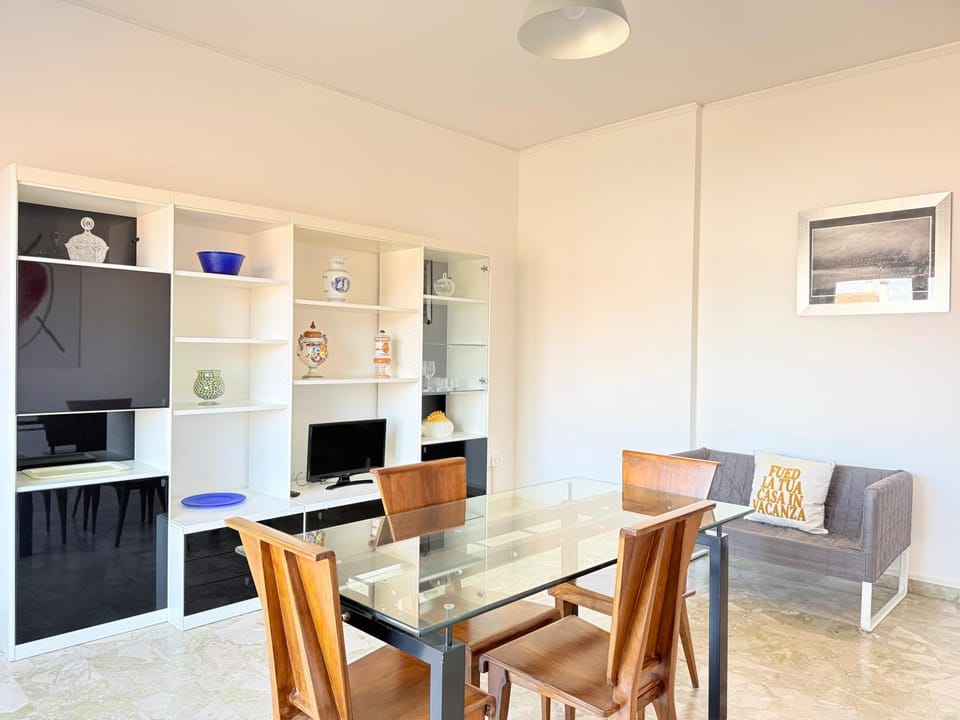 SE262 - Senigallia, grande appartamento in pieno centro Apartment in Senigallia