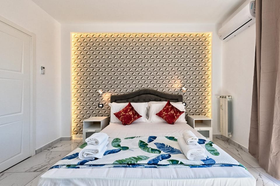 Bed, Bedroom, wardrobe