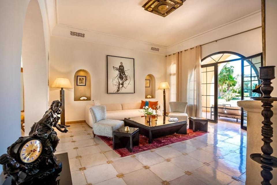 Modern 5BR Villa with Private Pool-Marrakech Villa in Marrakesh-Safi