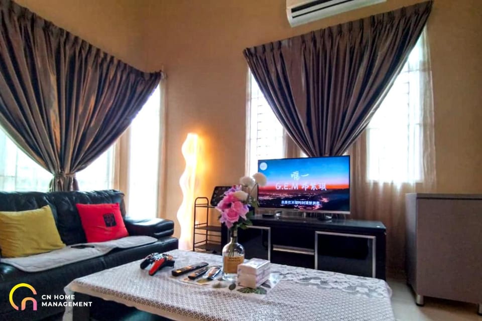 Communal lounge/ TV room, TV and multimedia, Living room, Seating area, Evening entertainment, air conditioner