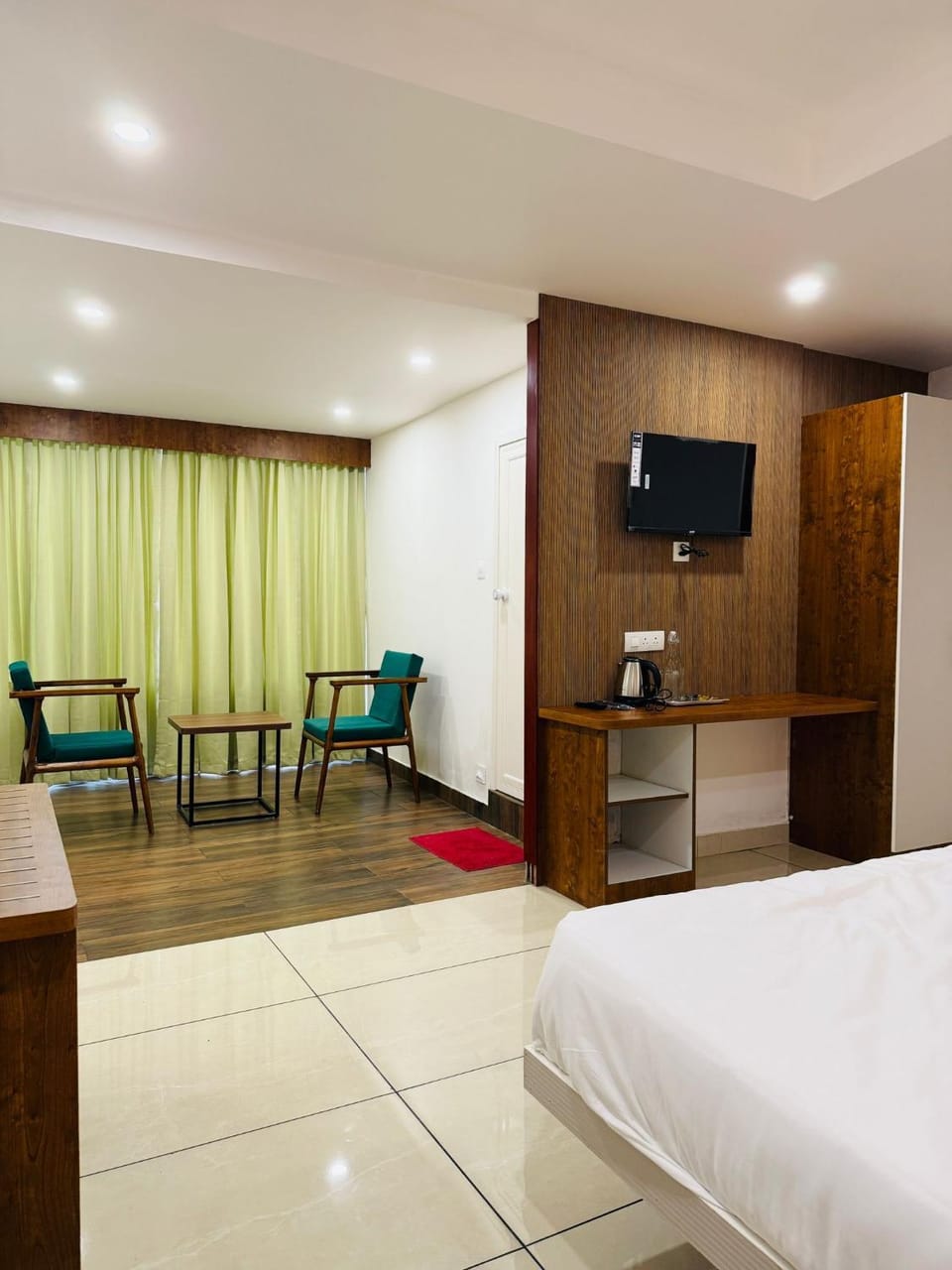 International Tourist Home Hotel in Kozhikode