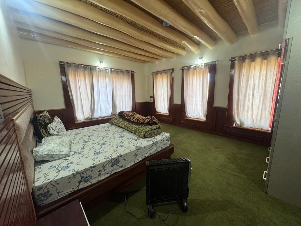 Cho Farm House Vacation rental in India