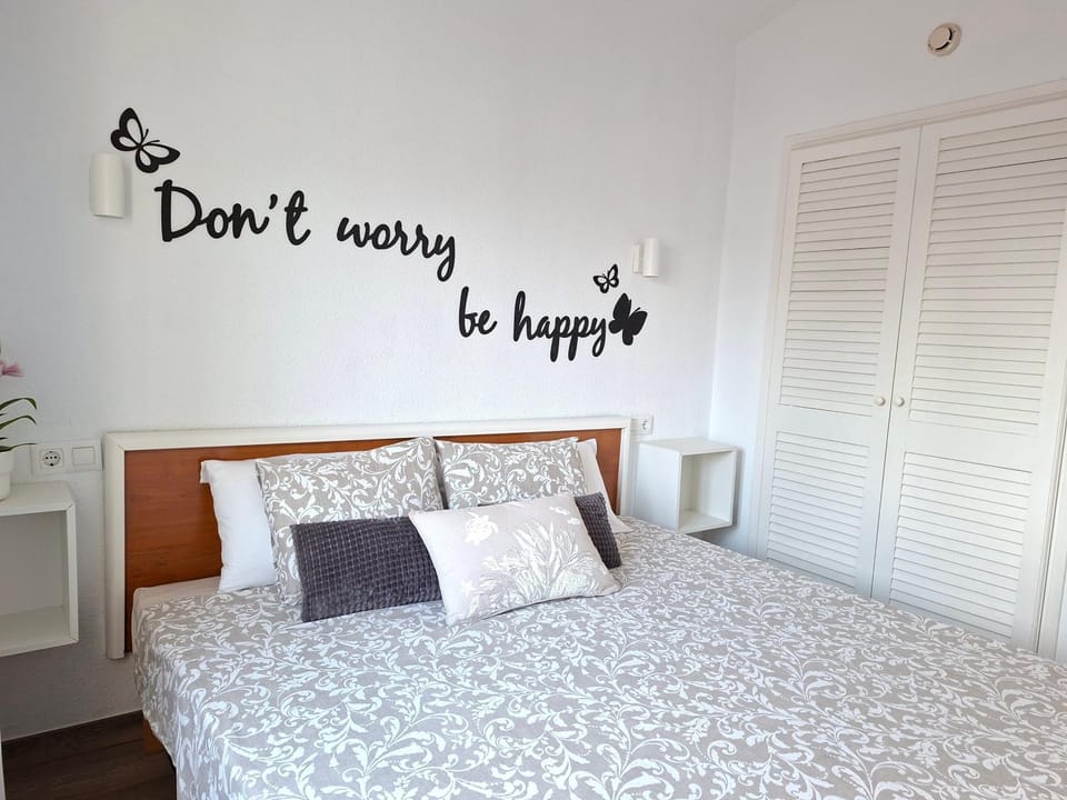 Living room, Bedroom