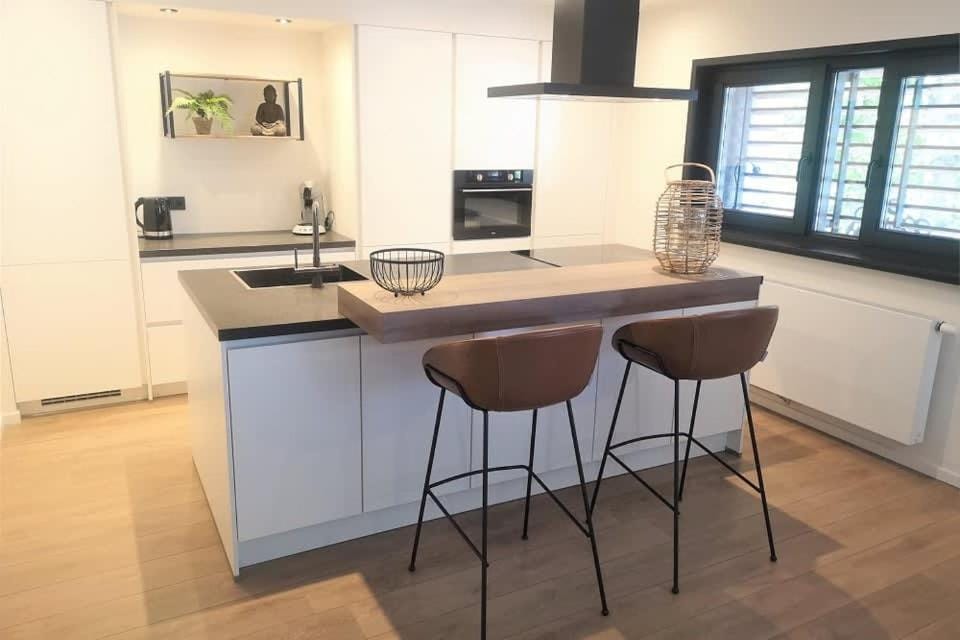 Spacious Apartment with Sauna & Roof Terrace in Domburg - Ooststraat 3 House in Domburg
