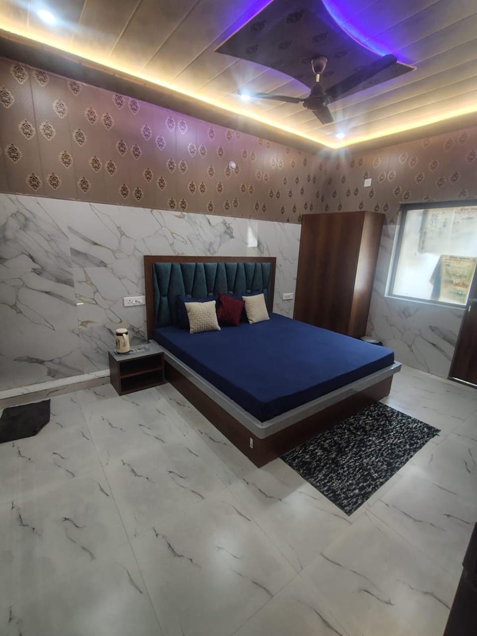 Bihari Ji Guest House Apartment in Uttar Pradesh