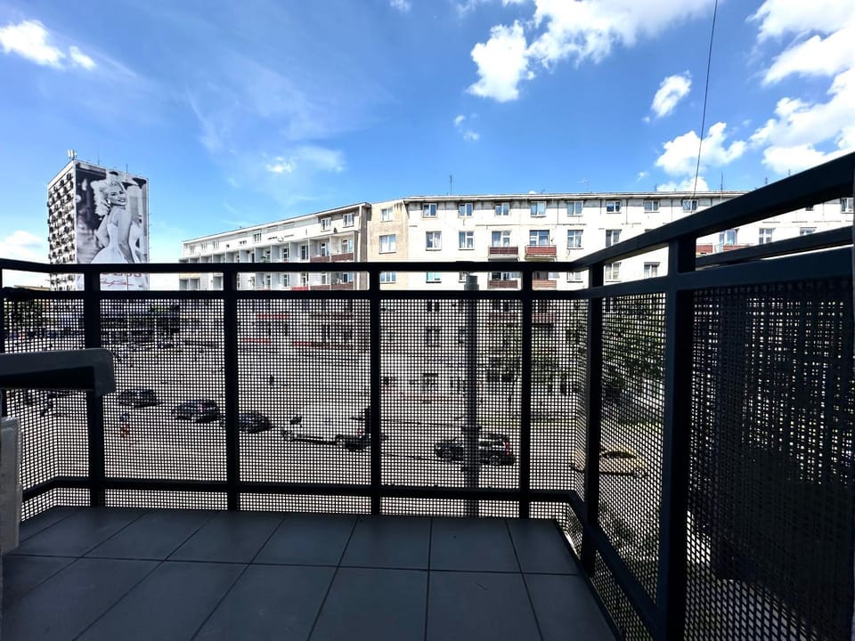 Sądowa Apartment - Self Check-In 20h & Balcony Apartment in Wroclaw