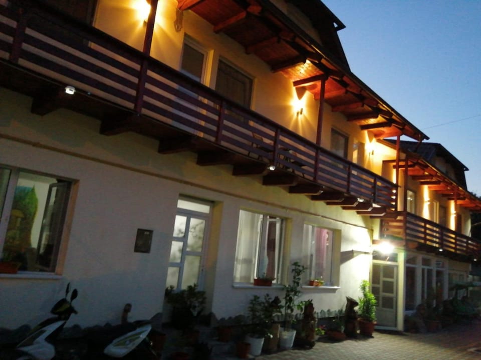 casa Dany&Ady Bed and Breakfast in Brașov County