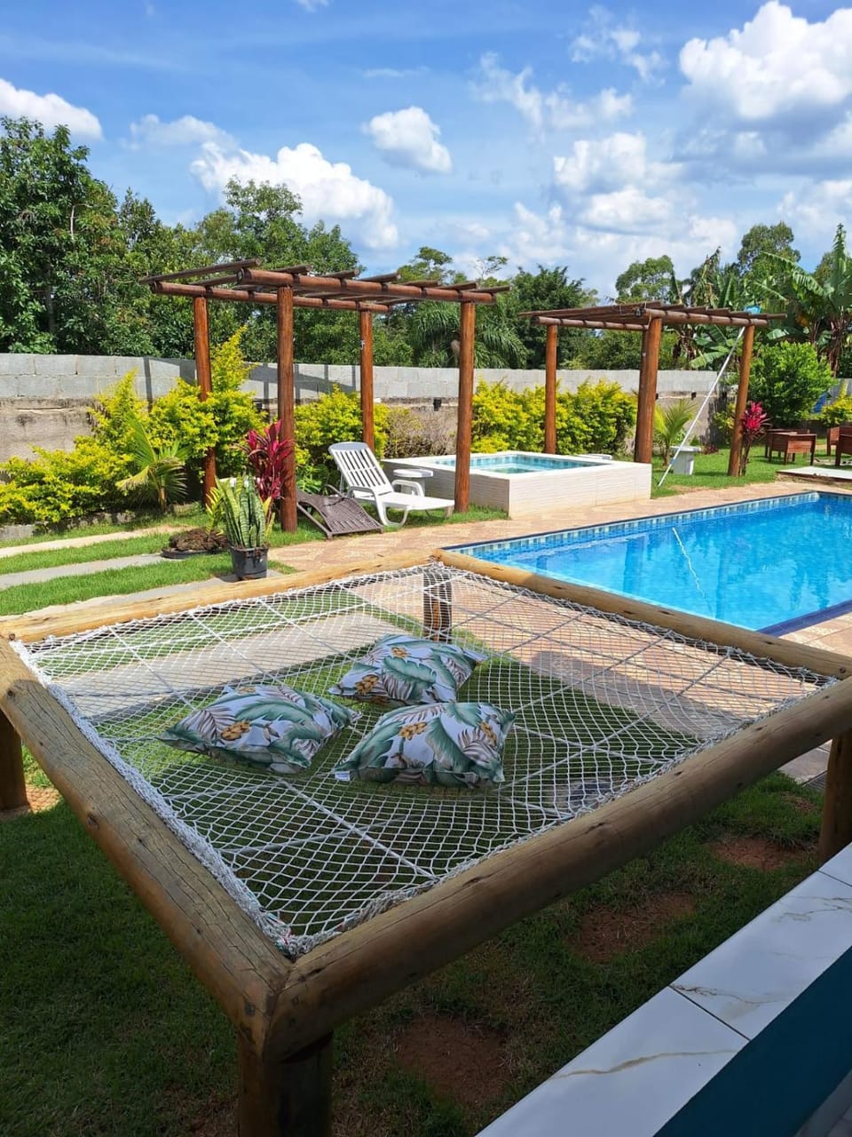 Swimming pool