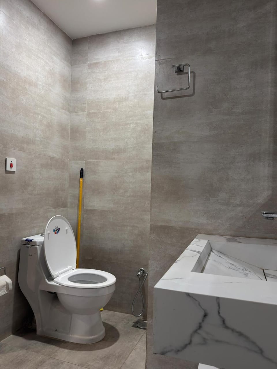 Demure Apartments Luxe Luxury Studio center of Gulberg Apartment in Lahore