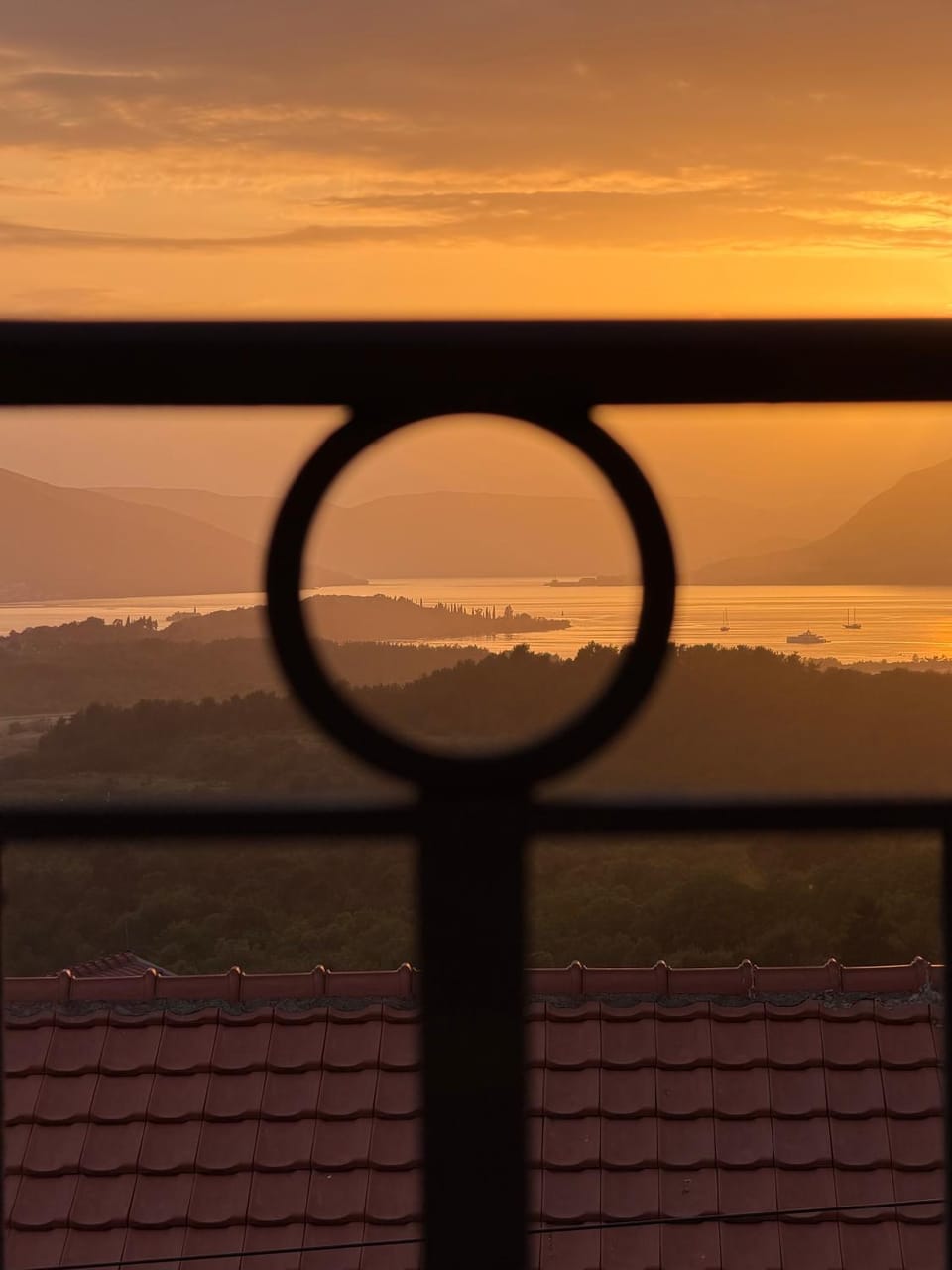 View (from property/room), View (from property/room), Mountain view, Mountain view, Sea view, Sea view, Sunset