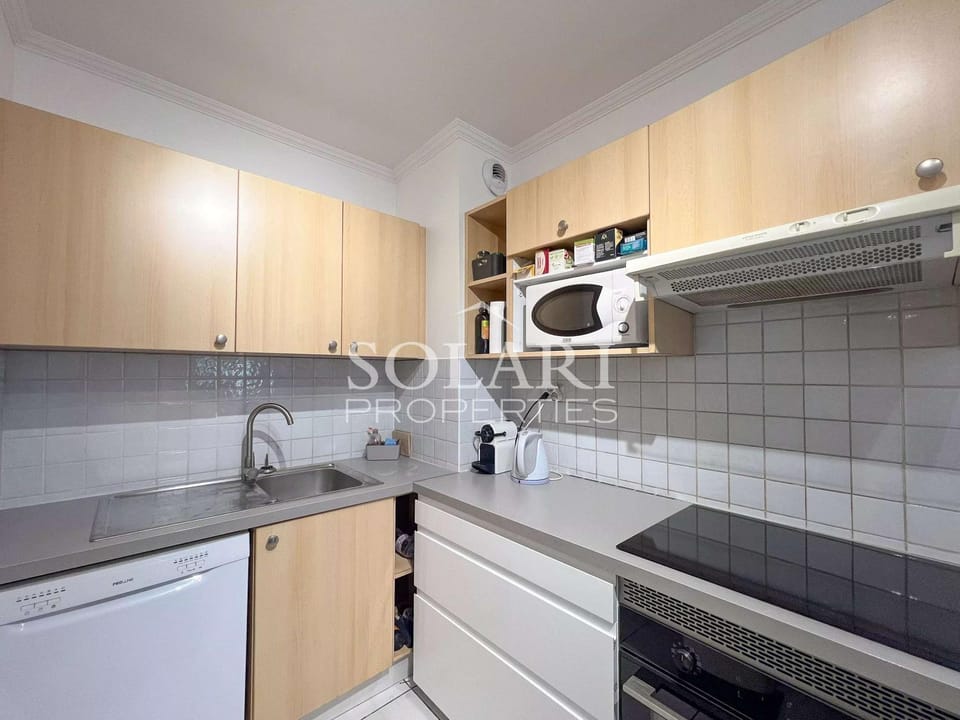 Terrace with sea view air conditioning garage beaches & shops Apartment in Mandelieu-La Napoule