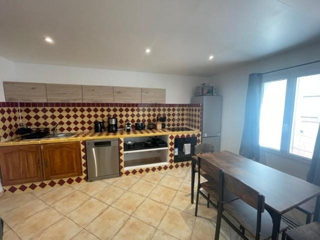 Vous viendrez vivre ici Noisetier 3 pièces garage à moto Apartment in Provence-Alpes-Côte d'Azur