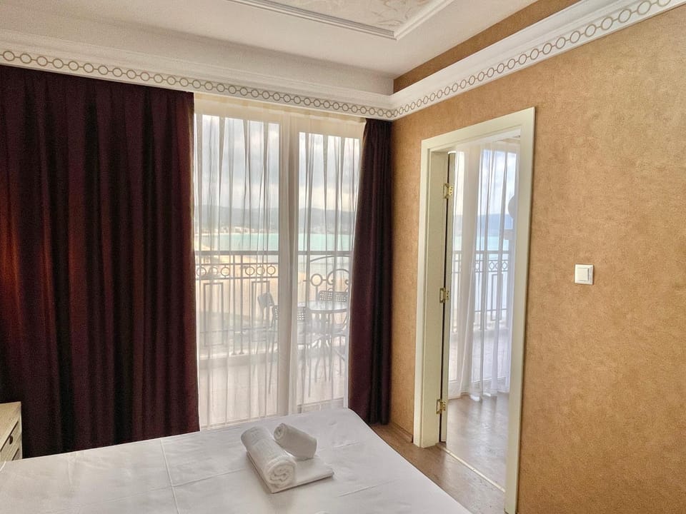 Golden Rainbow - Private apartment - BSR - 1 Apartment in Sunny Beach