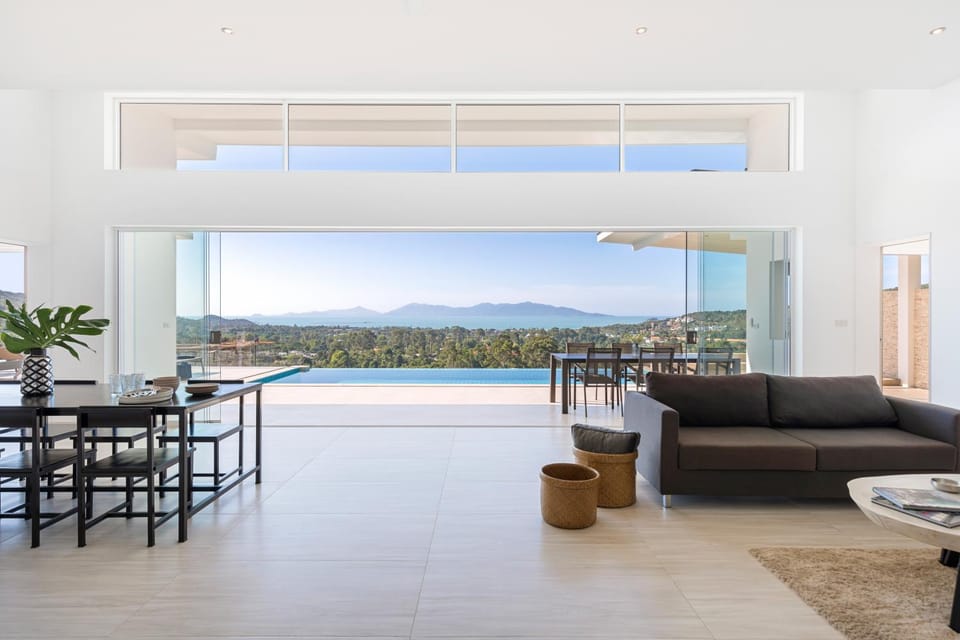 Natural landscape, View (from property/room), Balcony/Terrace, Living room, Seating area, Dining area, Pool view, Swimming pool
