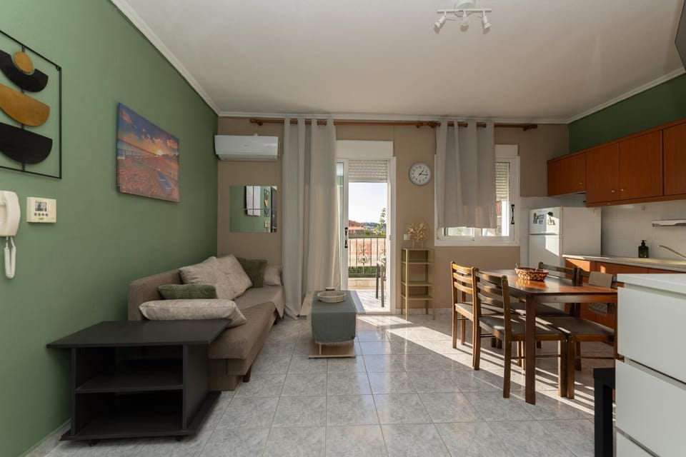 Kallithea Breeze Escape 2BR Apartment with Dual Balconies & Open Views Apartment in Halkidiki