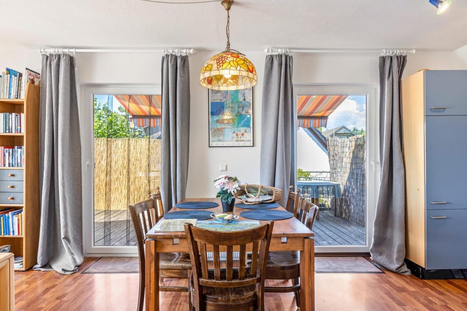 Ferienwohnung Riedblick Süd-West Apartment in Radolfzell
