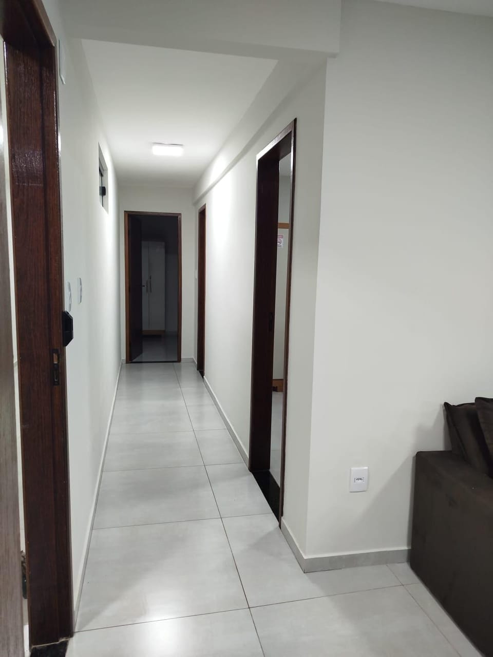 Apartamento novo 1o andar central com ar condicionado garagem tv smart Apartment in Montes Claros