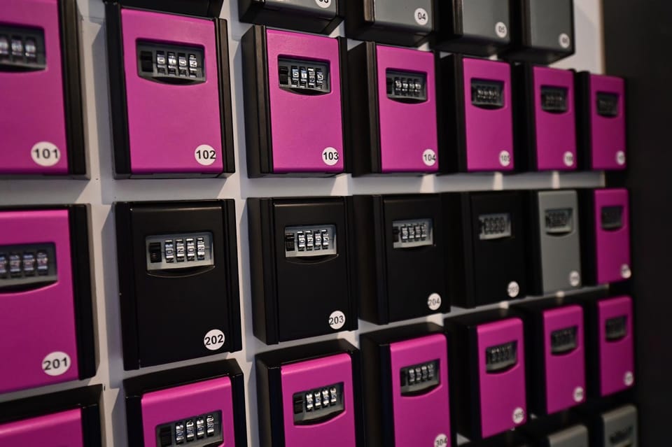 locker