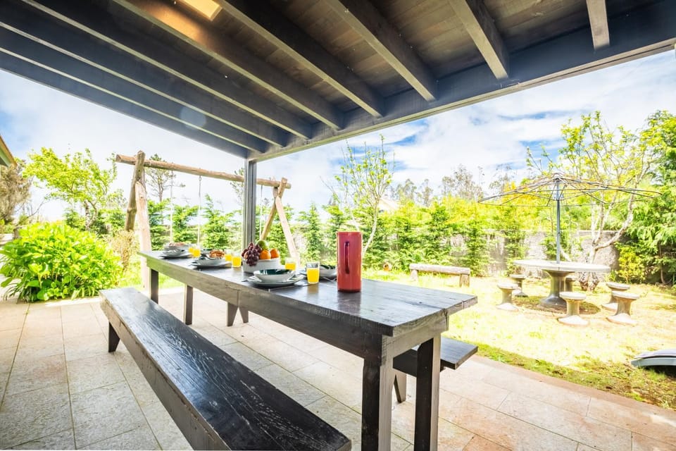 Sweet Orchard Escape - By Wehost House in Madeira District