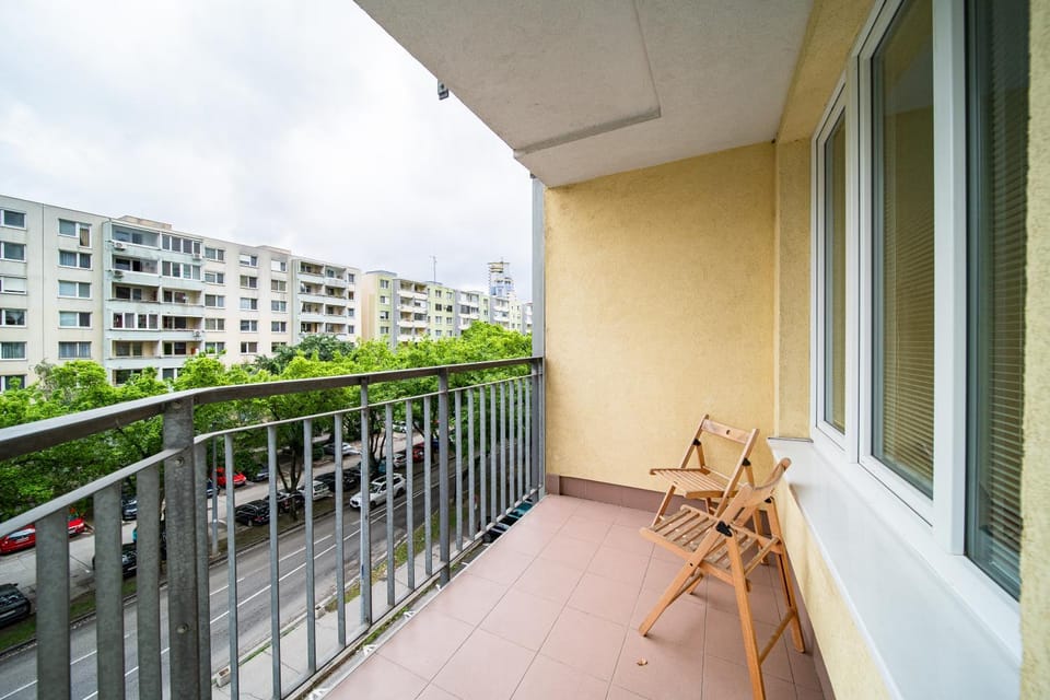 Patio, Day, View (from property/room), Balcony/Terrace