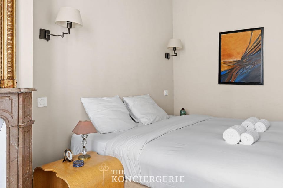 Elegance parisienne proche Opera et Montmartre Apartment in Paris