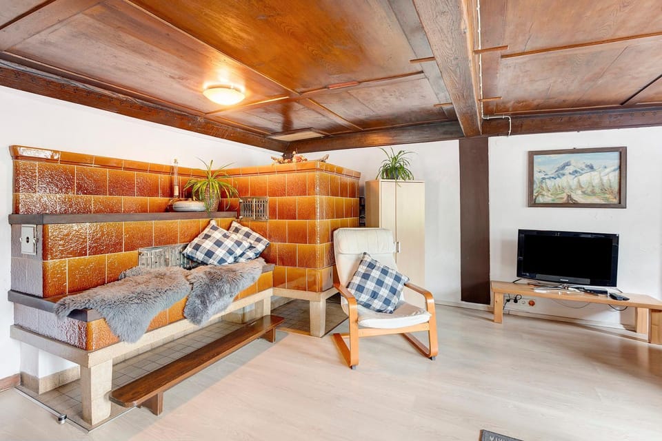 Living room, Bedroom