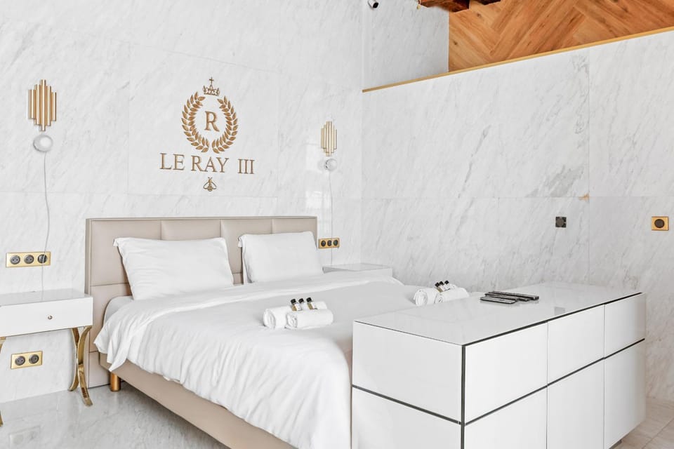 LE BEAU SAINT-GERMAIN Ultra-Luxury loft 2BDR 8P Apartment in Paris