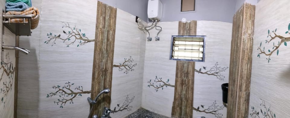 Howrah Homestay Nidhivan Apartment in Kolkata