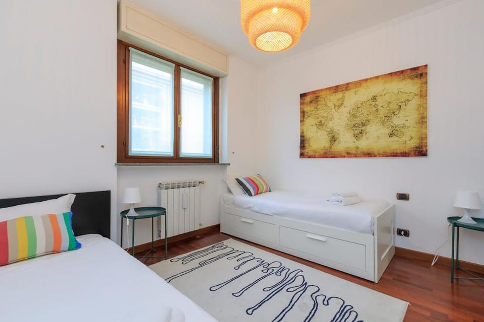 Xenia - 3 room apt in Via Ippodromo 14 Apartment in Milan
