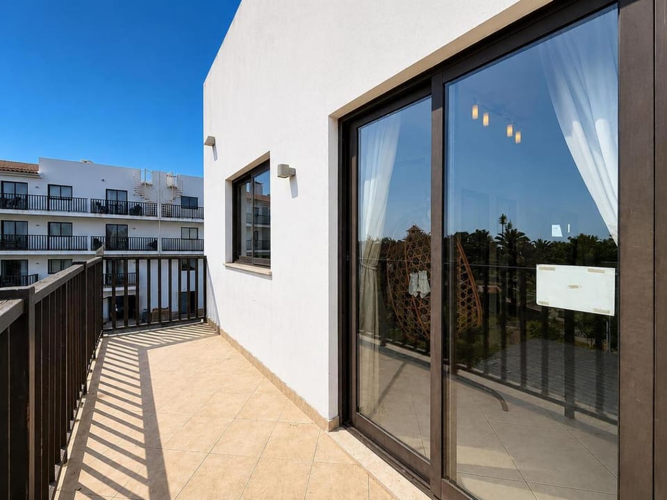 Apartamento T2 Moderno com Varandas em Santa Maria Apartment in Sal, Cabo Verde