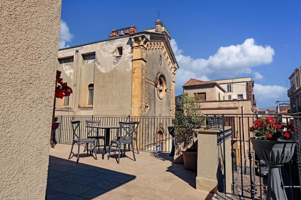 Urban Sea Rooms Bed and Breakfast in Catania