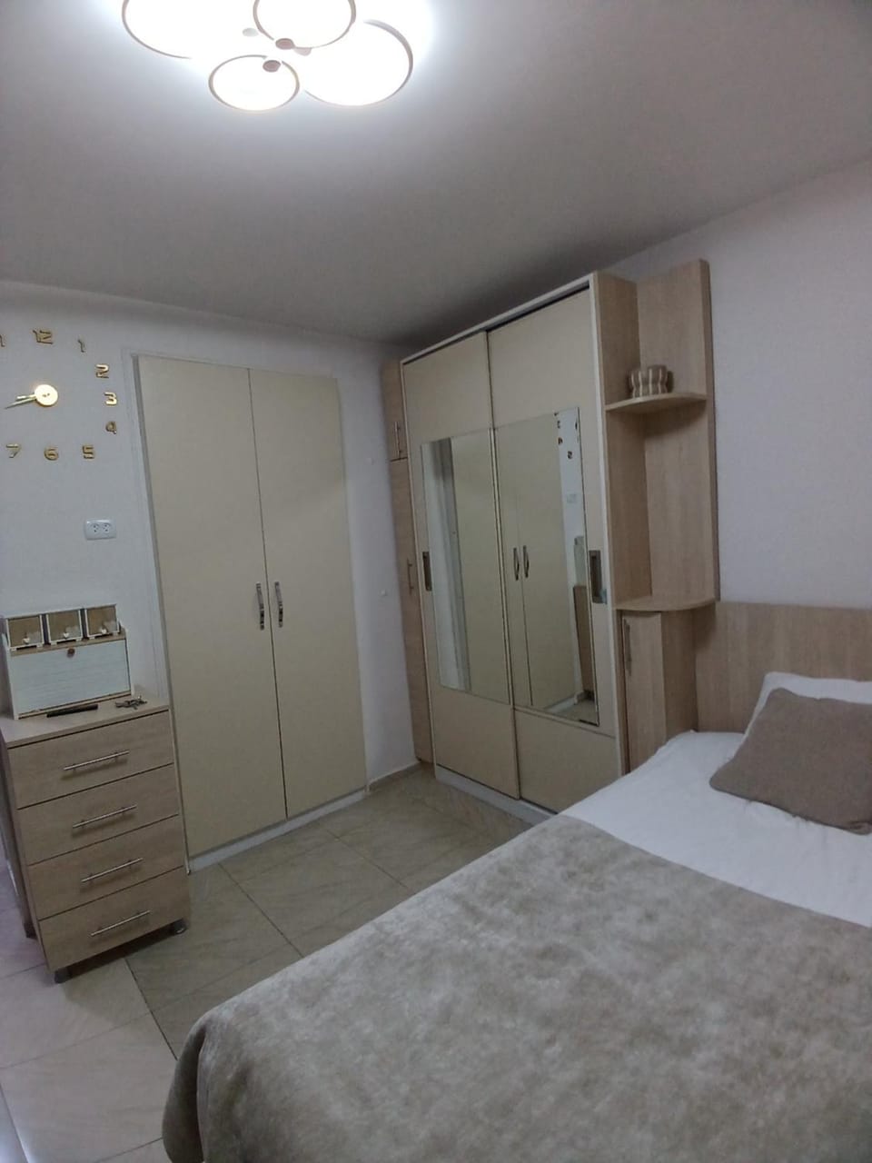 Bedroom, wardrobe