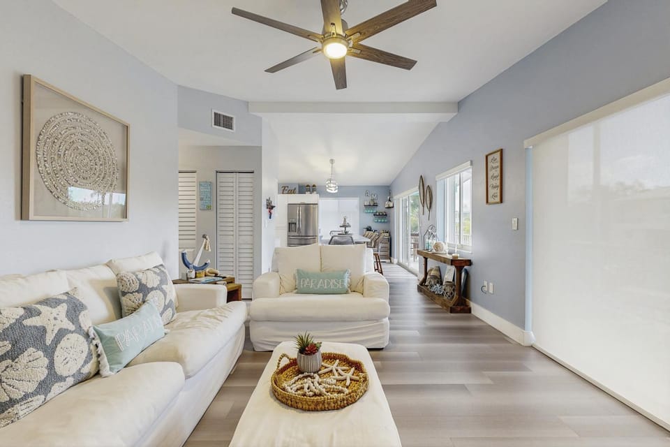 KL203FLR Tropical Bliss House in Key Largo